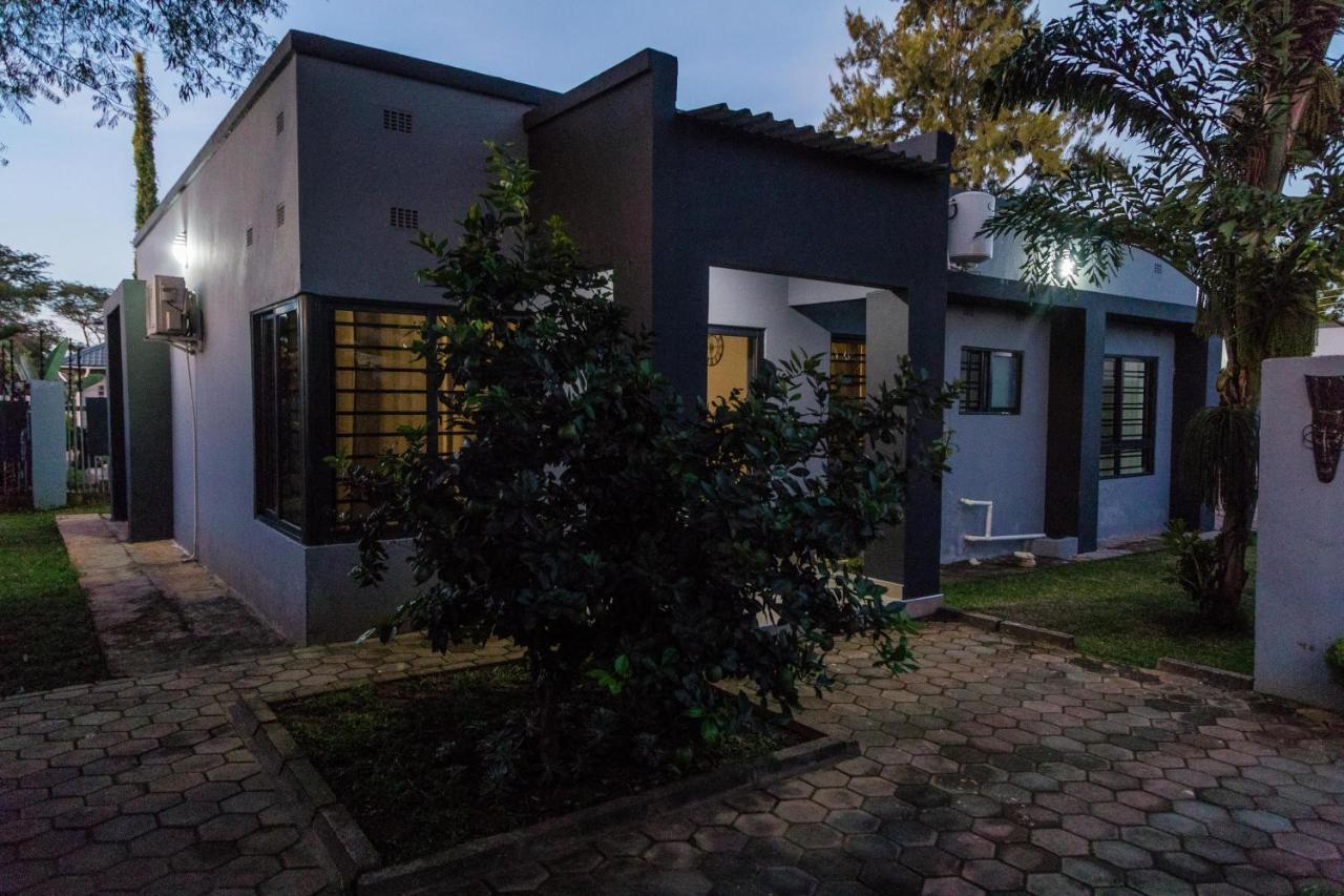 Blue Agave F1 Apartment Lusaka Exterior photo